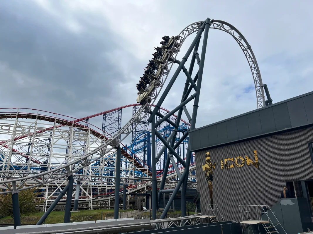 Visiter Pleasure Beach Resort - Guide complet et avis Pleasure Beach Resort - Parc d'attractions en Royaume-Uni